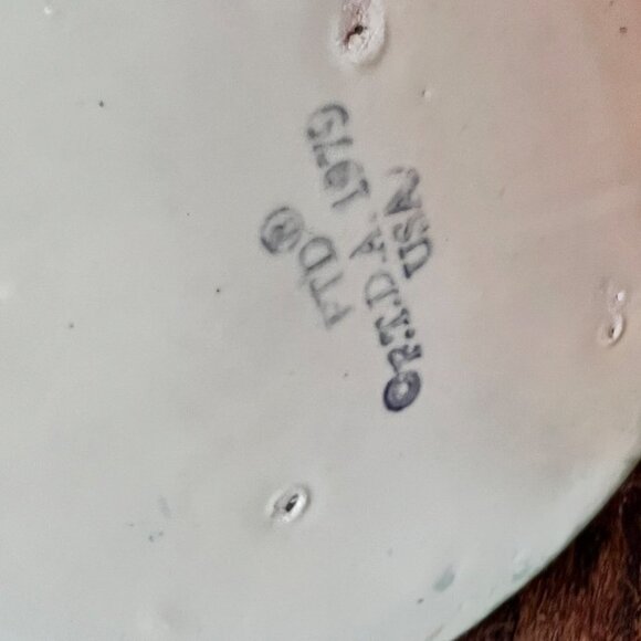 Vintage 1979 FTD Green Pedestal Planter - Picture 4 of 10